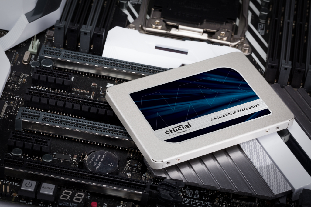 Crucial MX500 2 TB 1