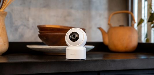 IMILAB C20 Review: A new motorized camera with automatic tracking for less than $25! Motorized camera with automatic tracking IMILAB C20.