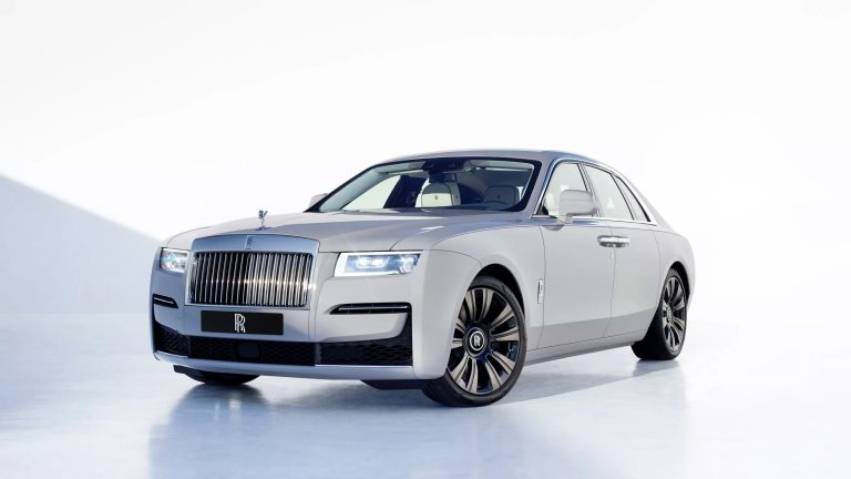 The New Rolls-Royce Ghost: Luxury, Calm and Pleasure